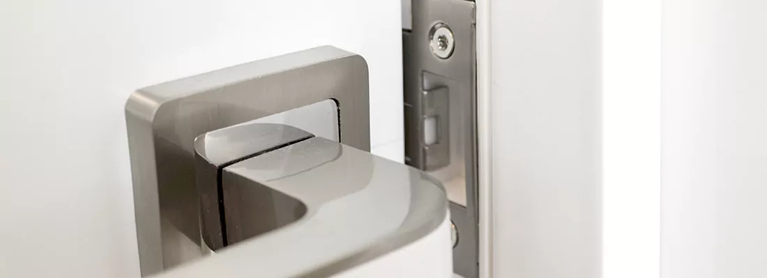 Seamless Integration of Magnetic Locks with Access Control Systems in Maple, ON